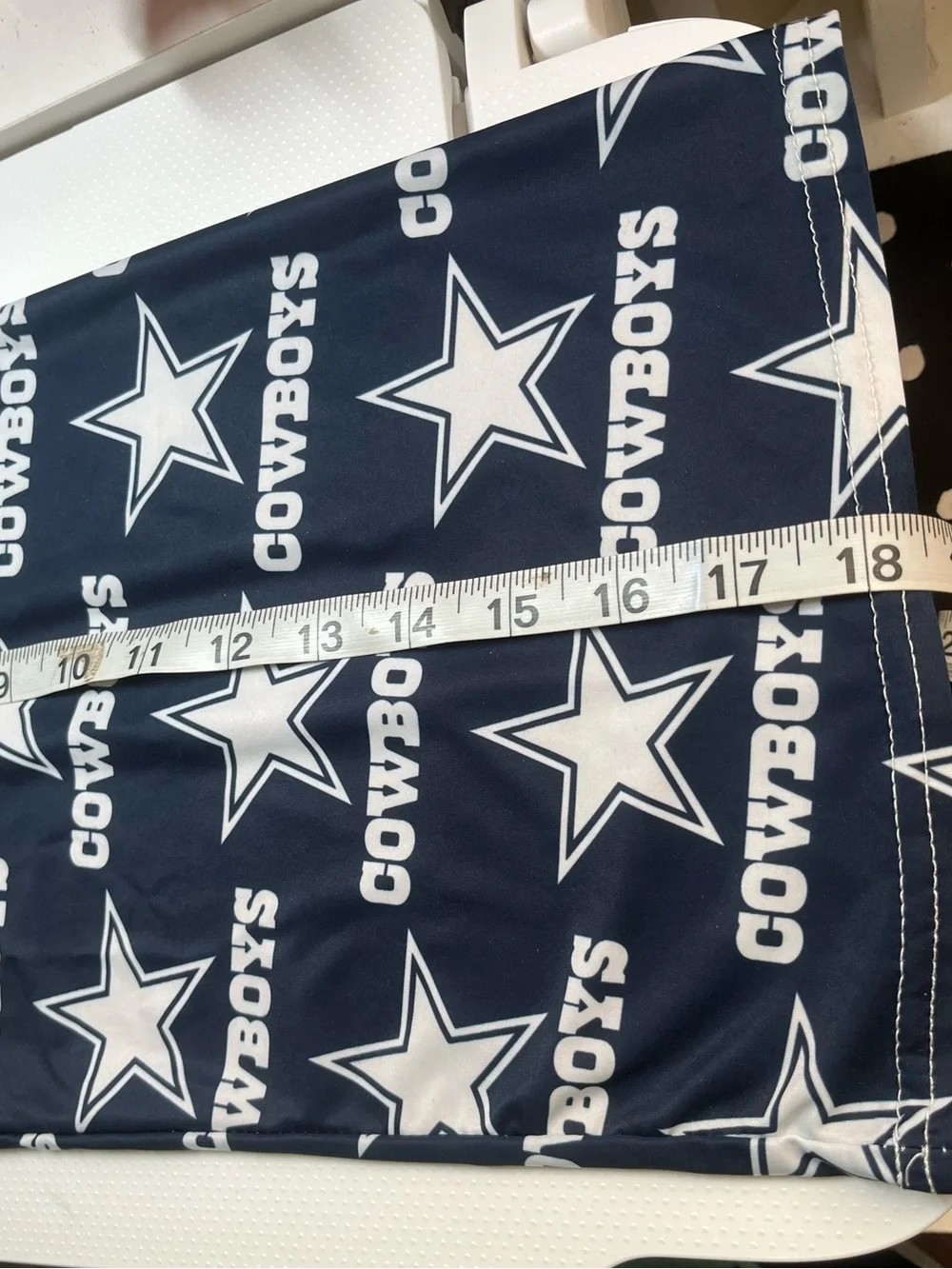 Vintage Dallas Cowboys neck gaiter in navy blue with white stars & logo